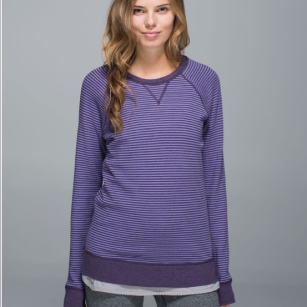 Lululemon Open Your Heart Long Sleeve II
Heathered Deep Zinfandel/Classic Stripe